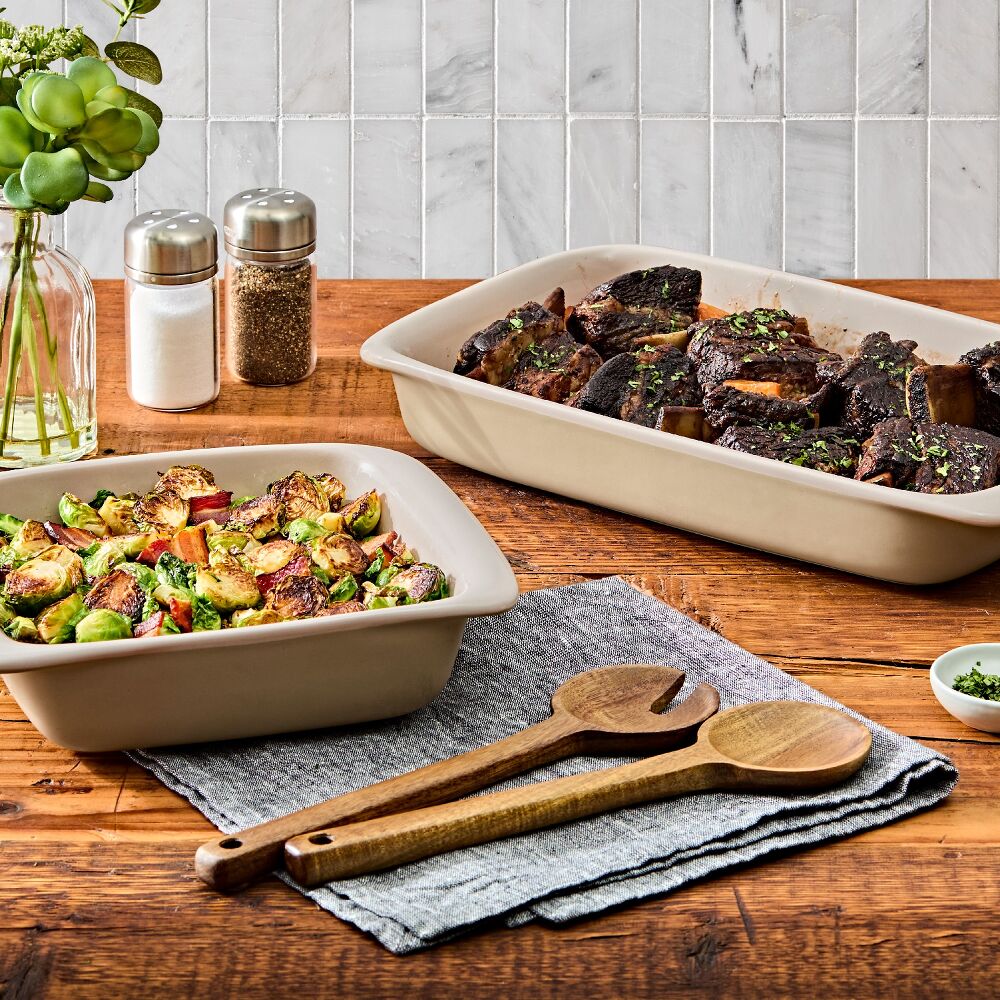 3 Qt Rectangular Stoneware Baking Dish B3