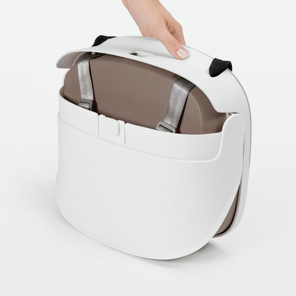 Perch Booster Seat with Straps I2