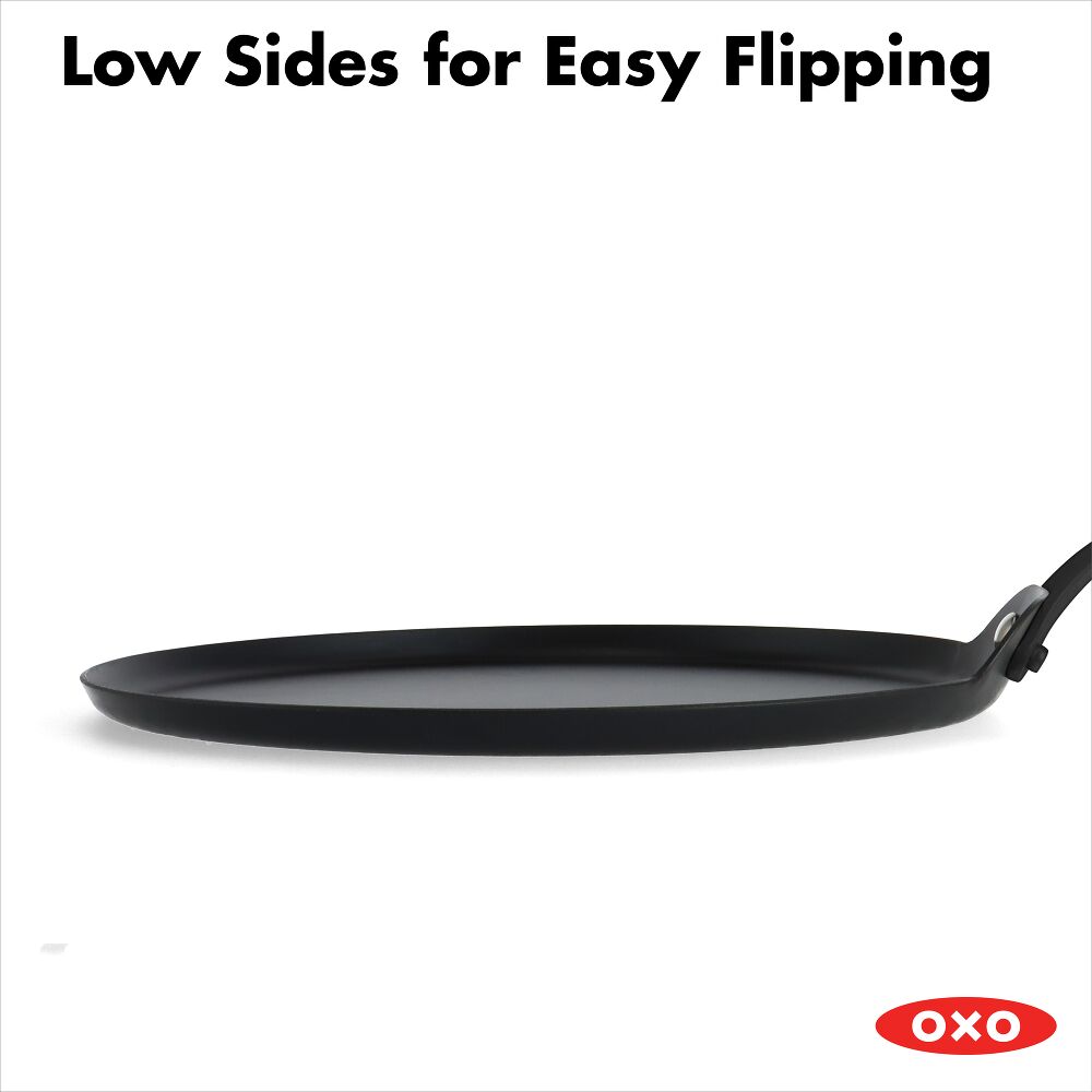 Obsidian Carbon Steel 10-Inch Crêpe Pan with Silicone Sleeve W8