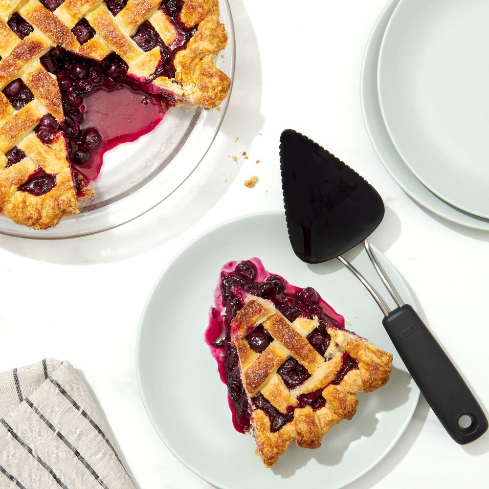 Nylon Flexible Pie Server K9