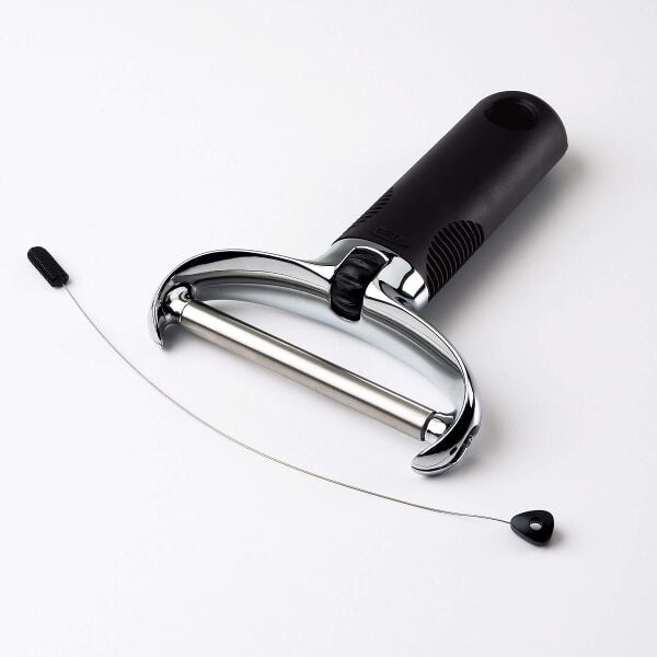 OXO Good Grips Wire Cheese Slicer with Replaceable Wires Y5