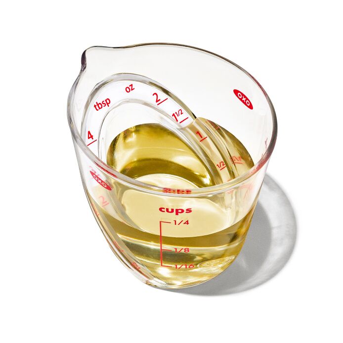Mini Angled Measuring Cup E7