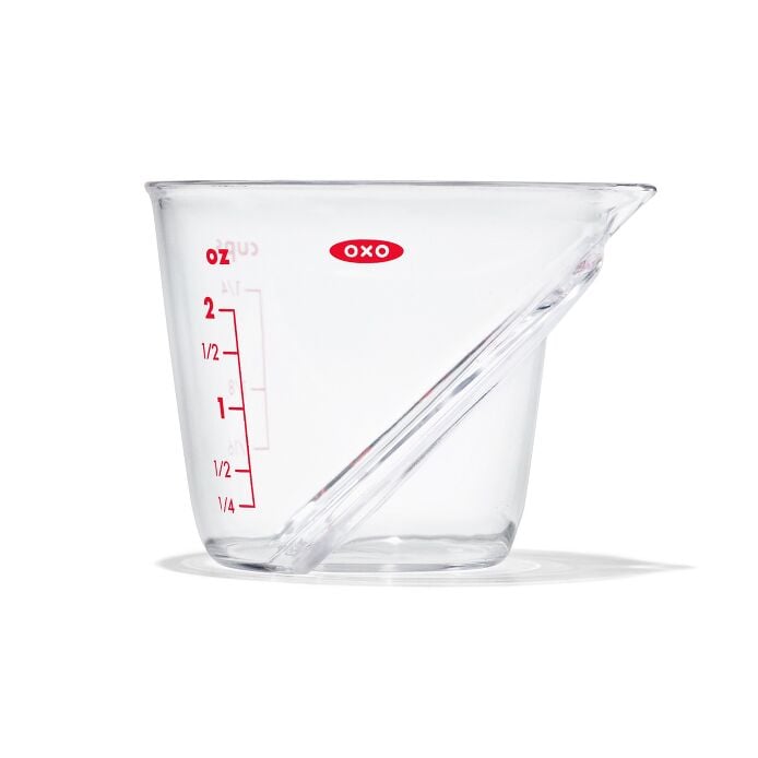 Mini Angled Measuring Cup E7