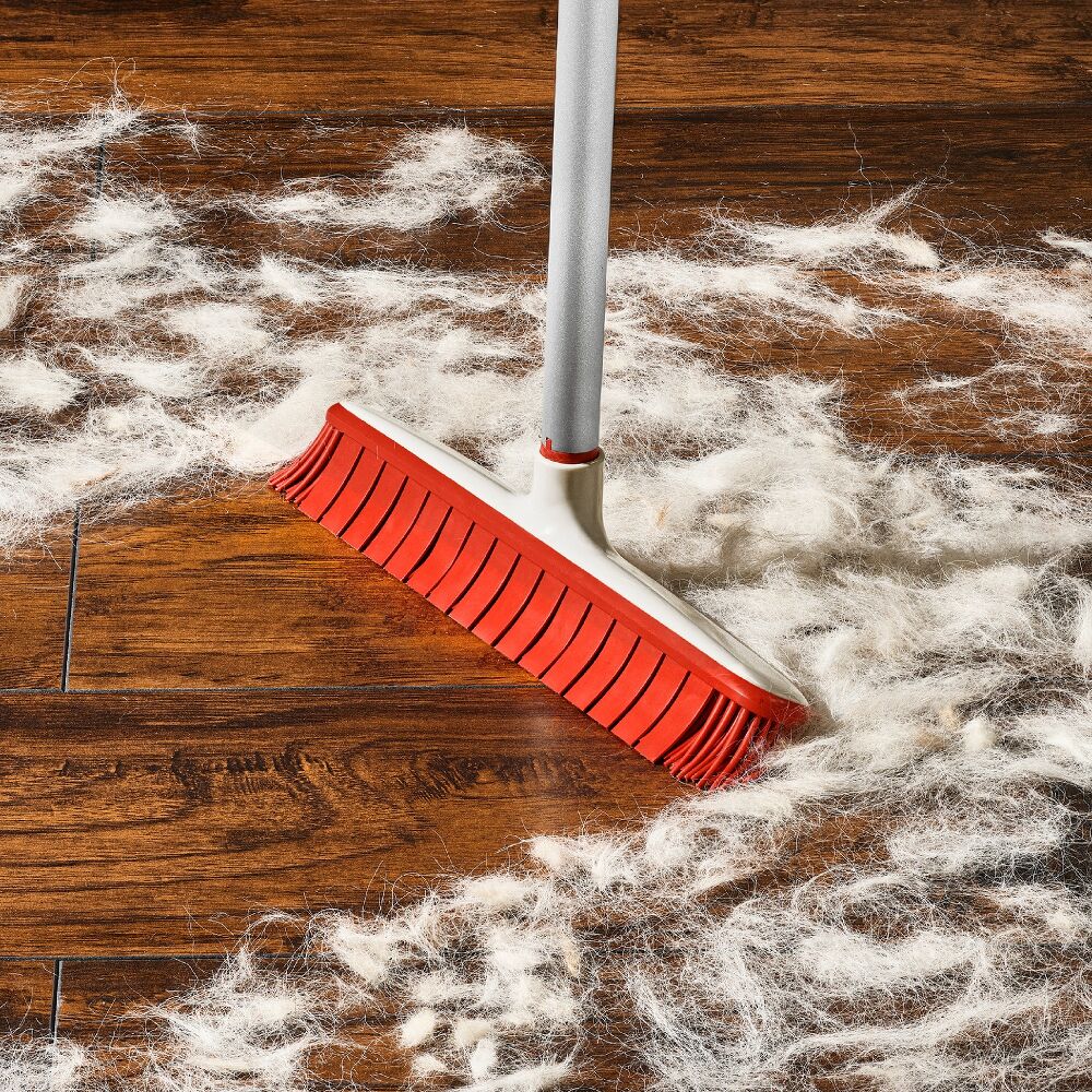 OXO Good Grips Fur Broom J5