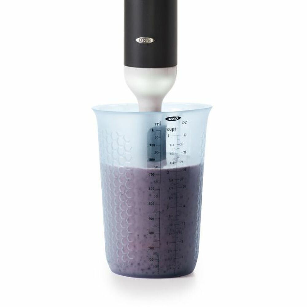 4 Cup Squeeze & Pour Measuring Cup I7