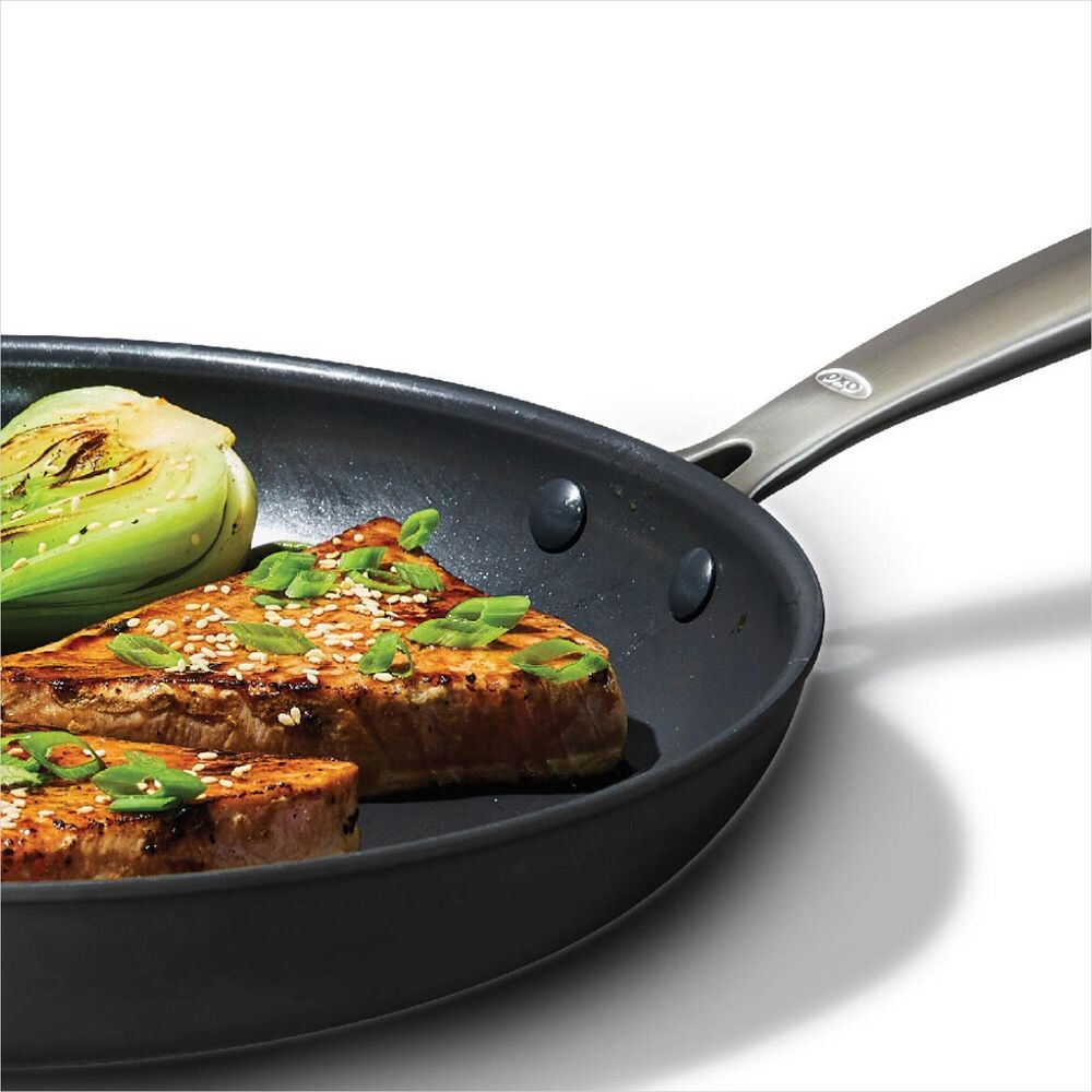 Enhanced Non-Stick 12-Inch Frypan O8