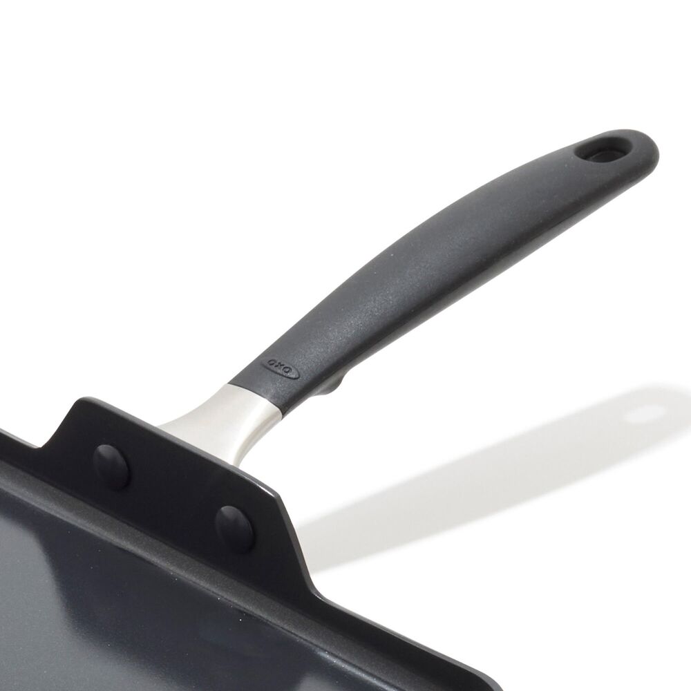 OXO Stainless Steel Everyday 11 in Square Griddle L5