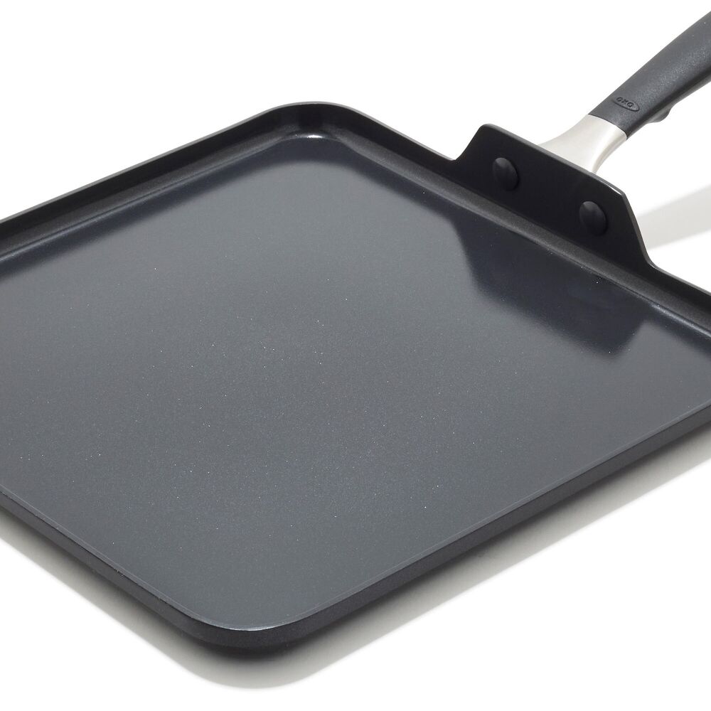 OXO Stainless Steel Everyday 11 in Square Griddle L5