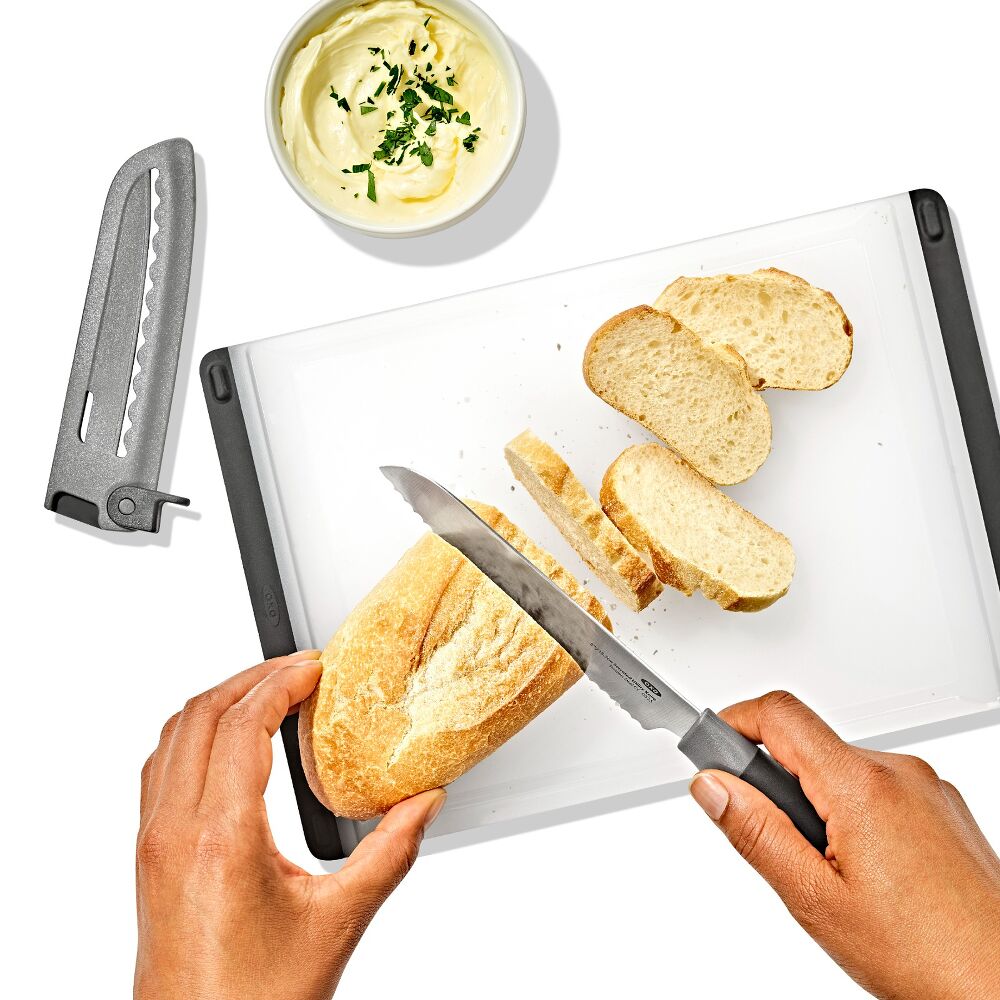 5 in Serrated Utility Knife with Locking Sheath Q6