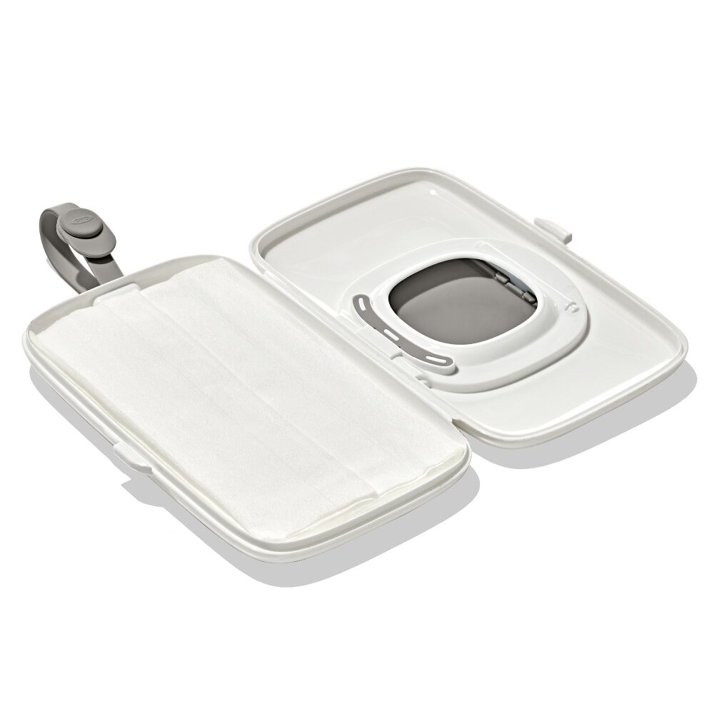 On-The-Go Wipes Dispenser E8