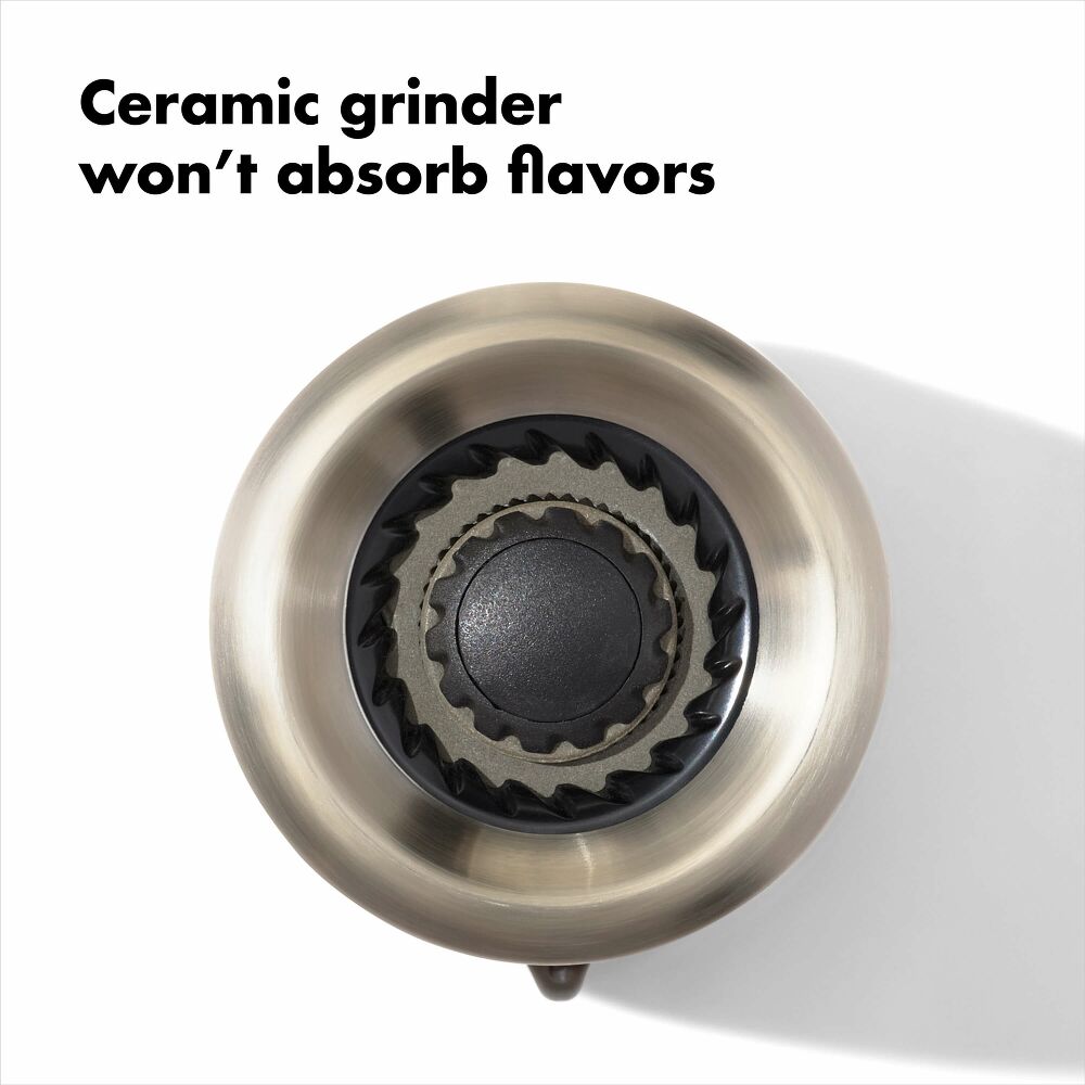 Contoured Mess-Free Salt Grinder D0