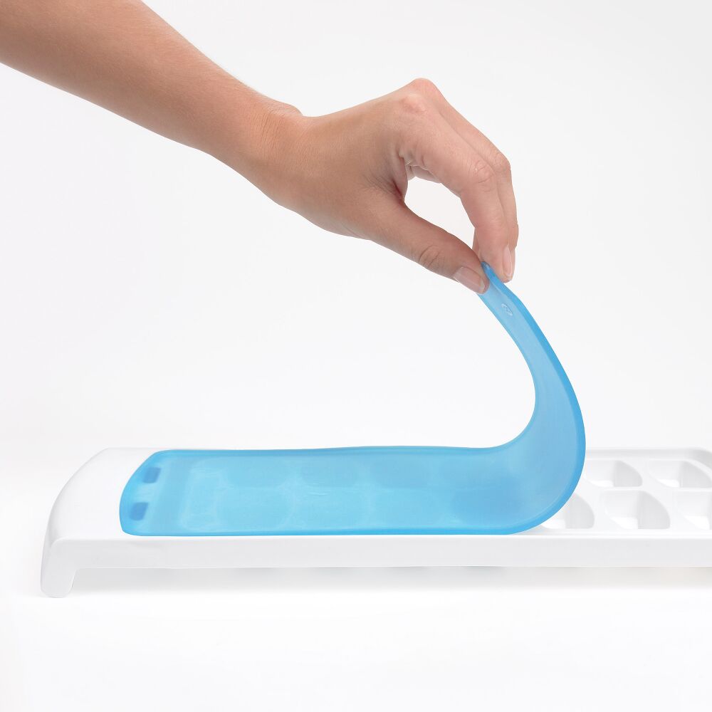 No-Spill Ice Cube Tray N9