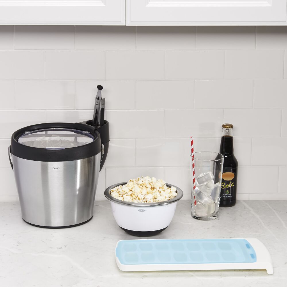 No-Spill Ice Cube Tray N9
