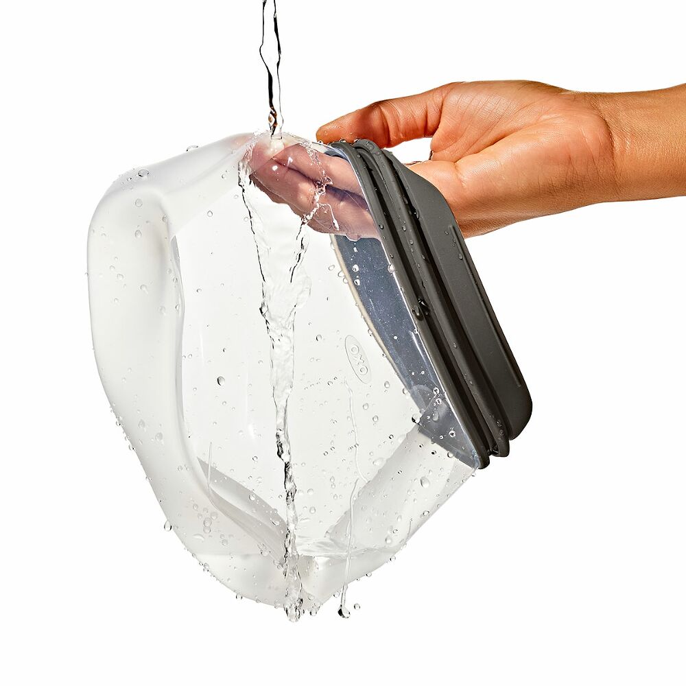 Outdoor Silicone Reusable Stand Up Bag Quart (32 oz) B1
