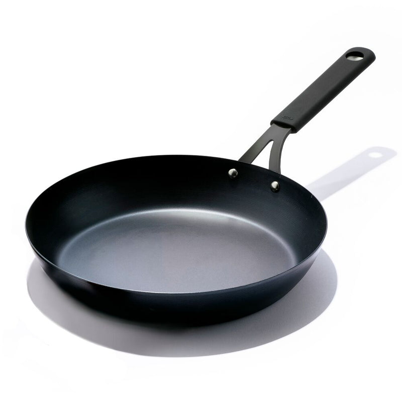 OXO Carbon Steel Obsidian Series 12-Inch Frypan with Silicone Sleeve H8