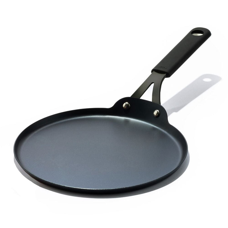 Obsidian Carbon Steel 10-Inch Crêpe Pan with Silicone Sleeve W8