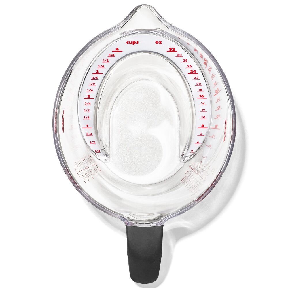 4-Cup Angled Measuring Cup N8