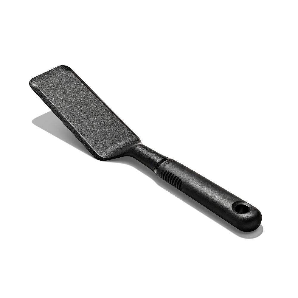 Nylon Cut & Serve Turner I6