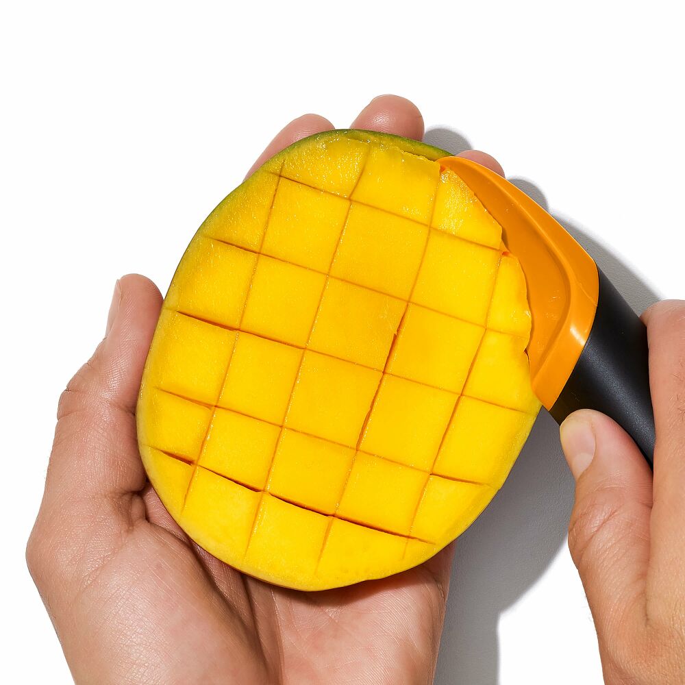 Mango Slicer with Scoop V4