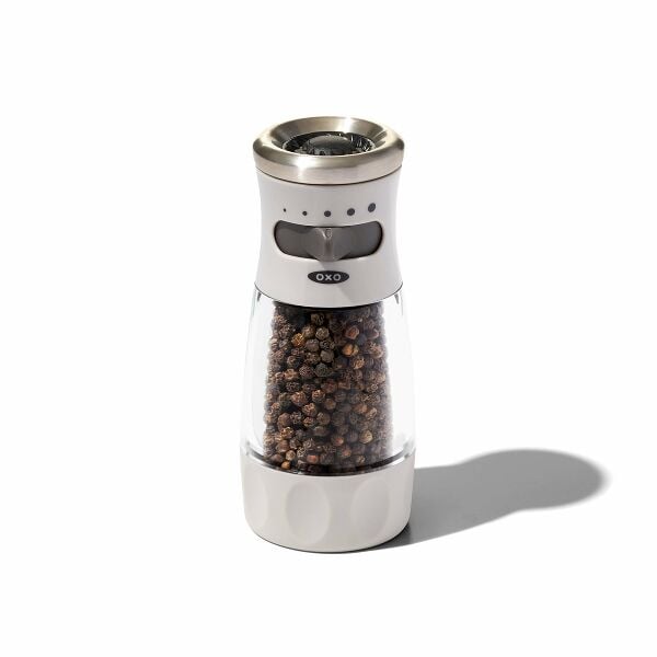 Contoured Mess-Free Pepper Grinder W5