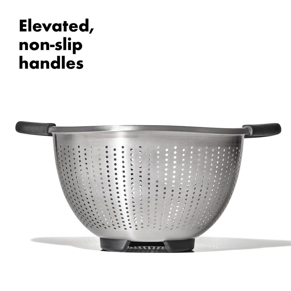 Stainless Steel 3 qt./ 2.8L Colander A2