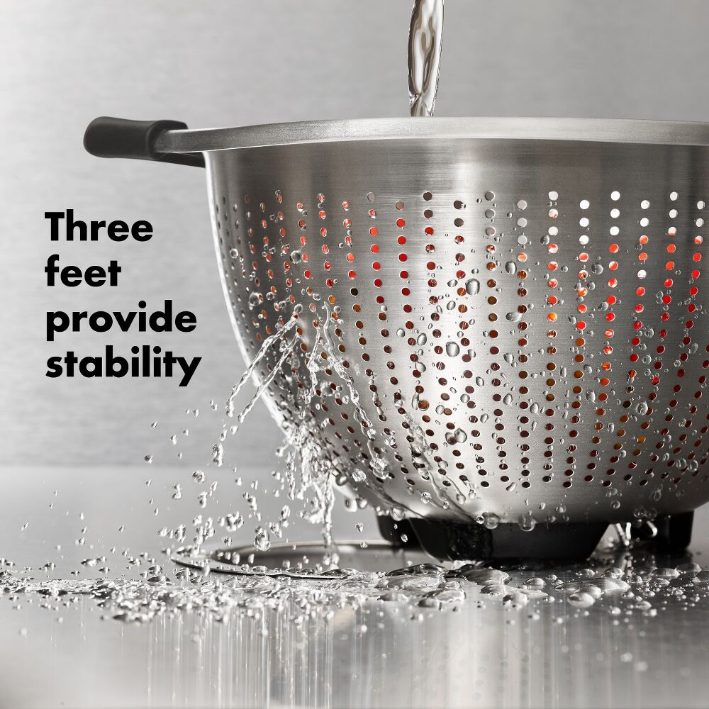 Stainless Steel 3 qt./ 2.8L Colander A2
