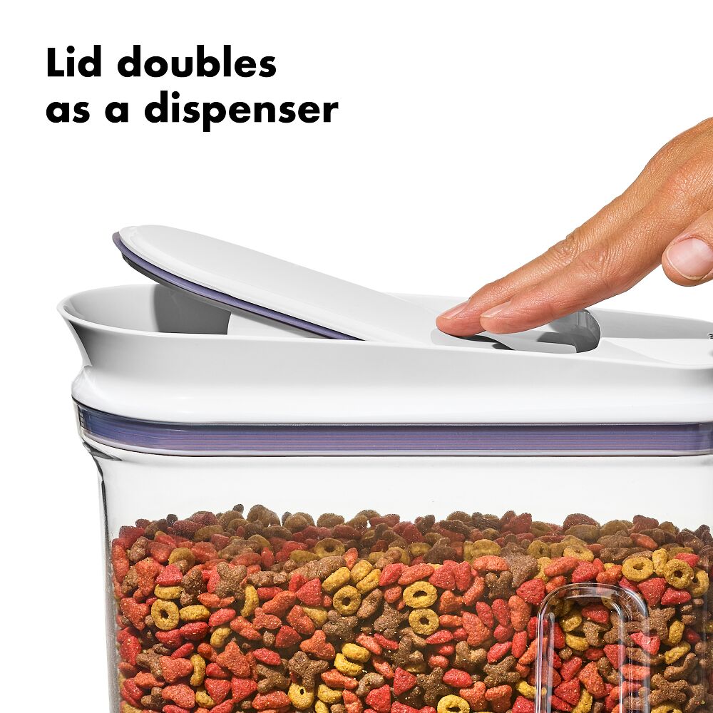 OXO Good Grips Pet Food Dispenser - 4.5 Qt/4.3 L Q1