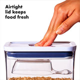 OXO Good Grips Pet POP Container – 4.4 Qt/4.2 L with Scoop U7