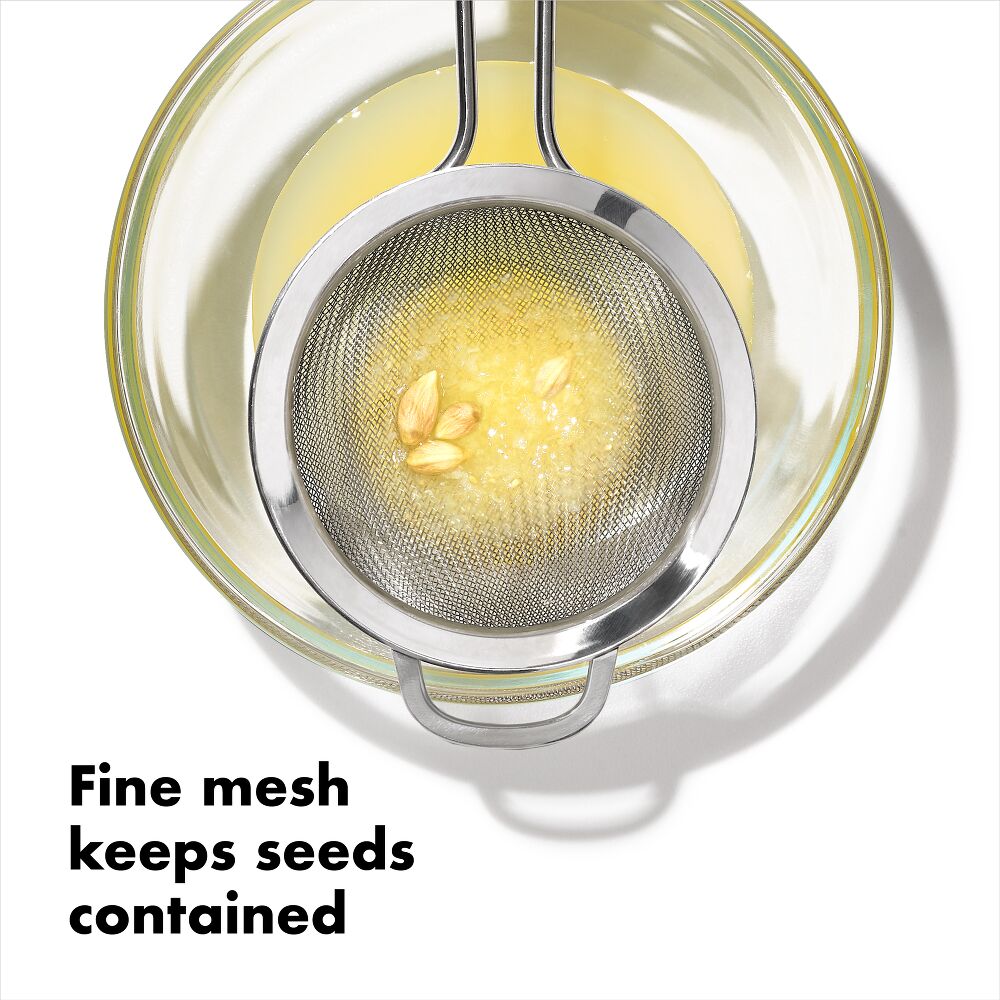 OXO Good Grips 3 in./7.6 cm Mini Strainer Q3