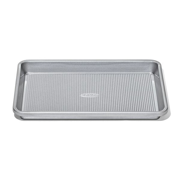 Non-Stick Pro Clear Coated Quarter Sheet Pan F5