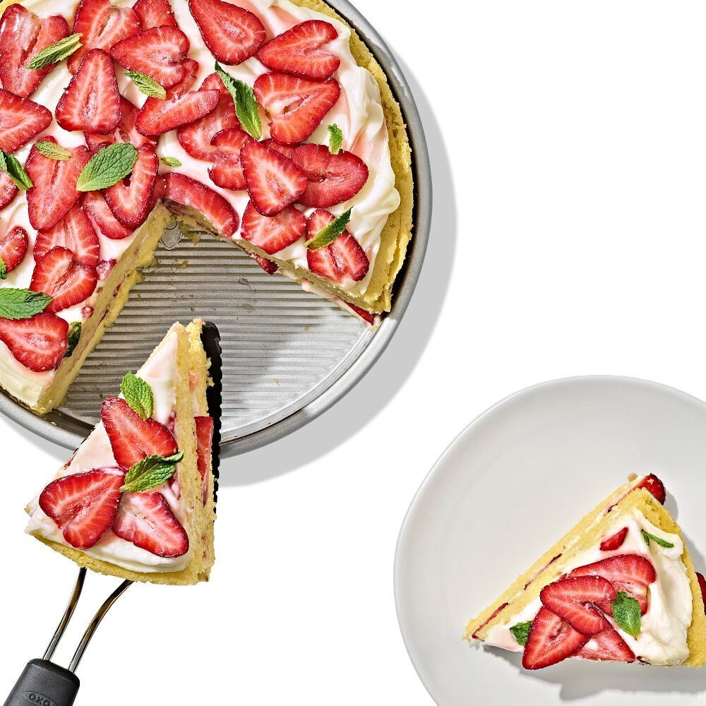 Non-Stick Pro Clear Coated 9 In Round Cake Pan R2