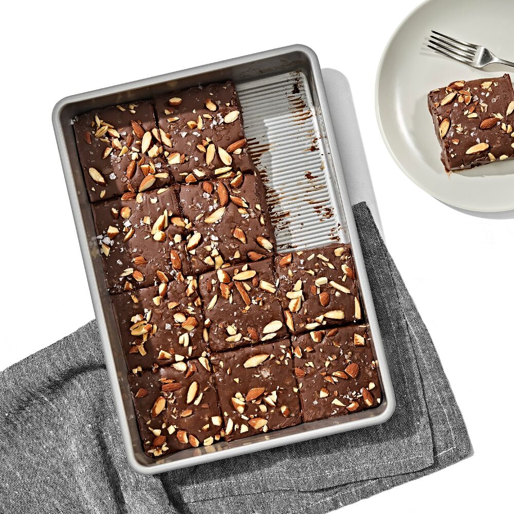 Non-Stick Pro Clear Coated 9 In x 13 In Cake Pan Y7