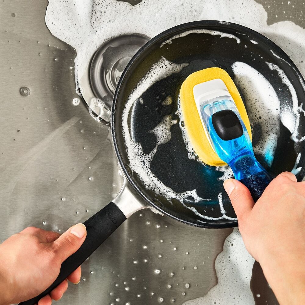Soap Dispensing Dish Sponge A6
