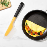 Flip & Fold Omelet Turner W7