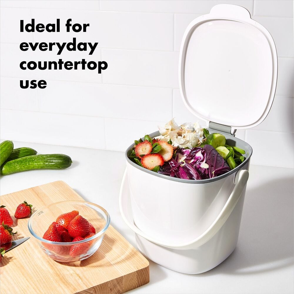 Easy-Clean Compost Bin - 0.75 Gal E7