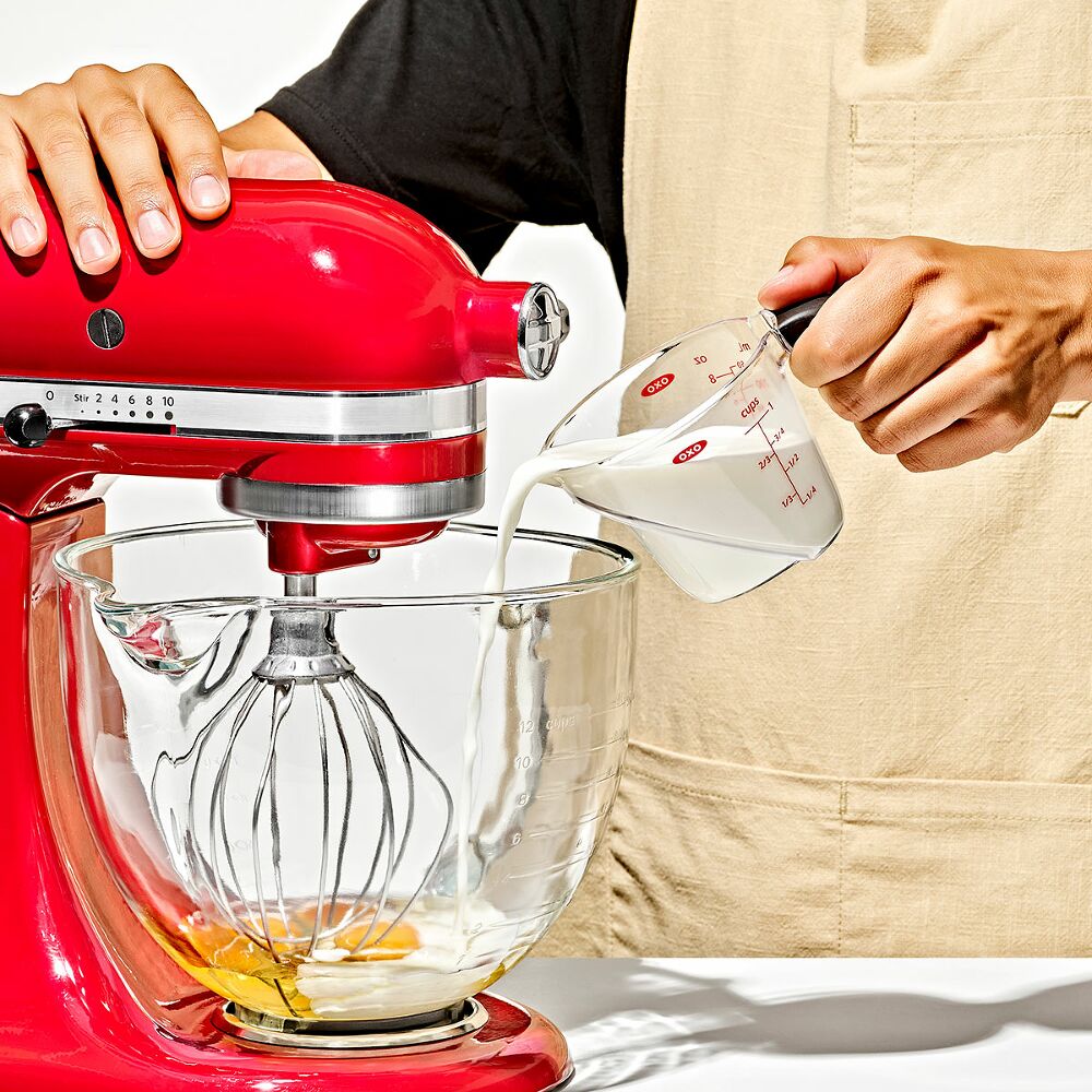 1-Cup Angled Measuring Cup T9