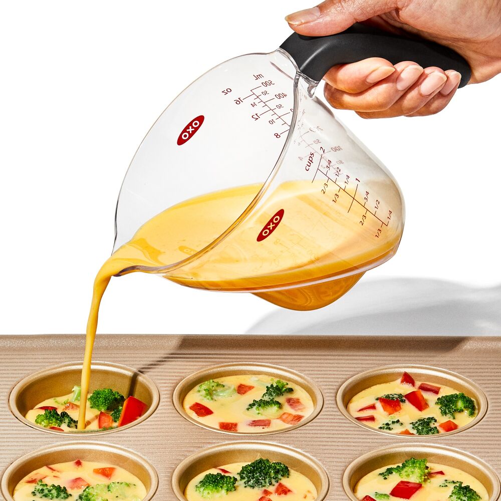 2-Cup Angled Measuring Cup T5