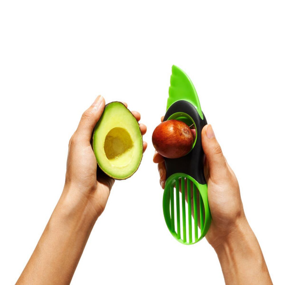 3-in-1 Avocado Slicer Q9