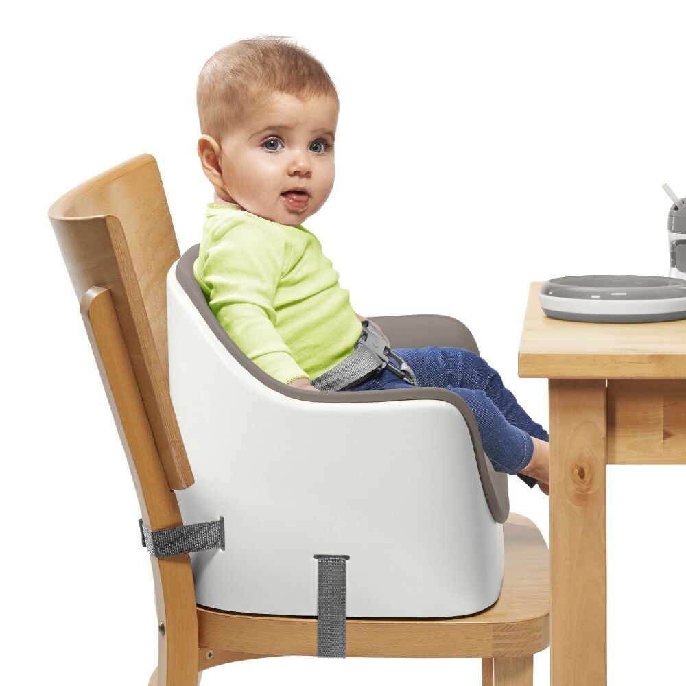 Nest Booster Seat with Removable Cushion U5