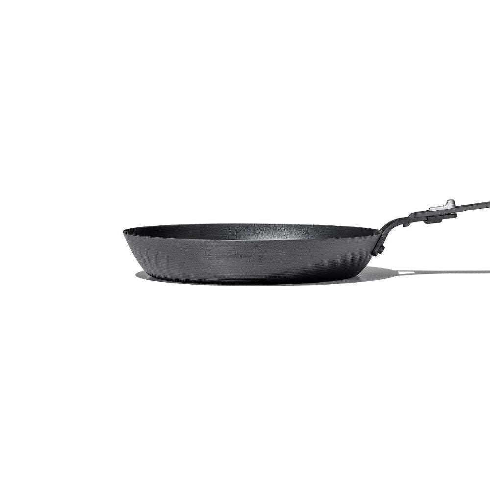 Carbon Steel With Removable Handle 10in Pan C2