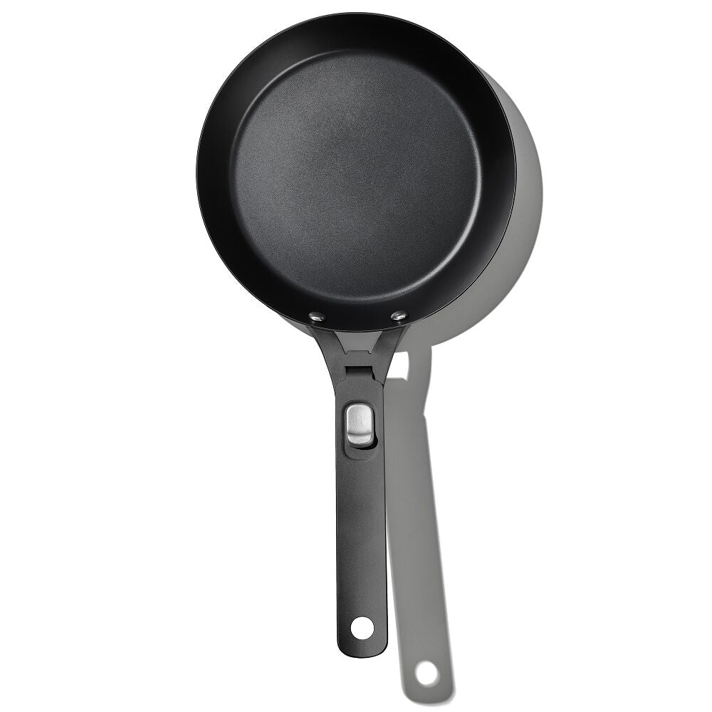 Carbon Steel With Removable Handle 8in Pan G2