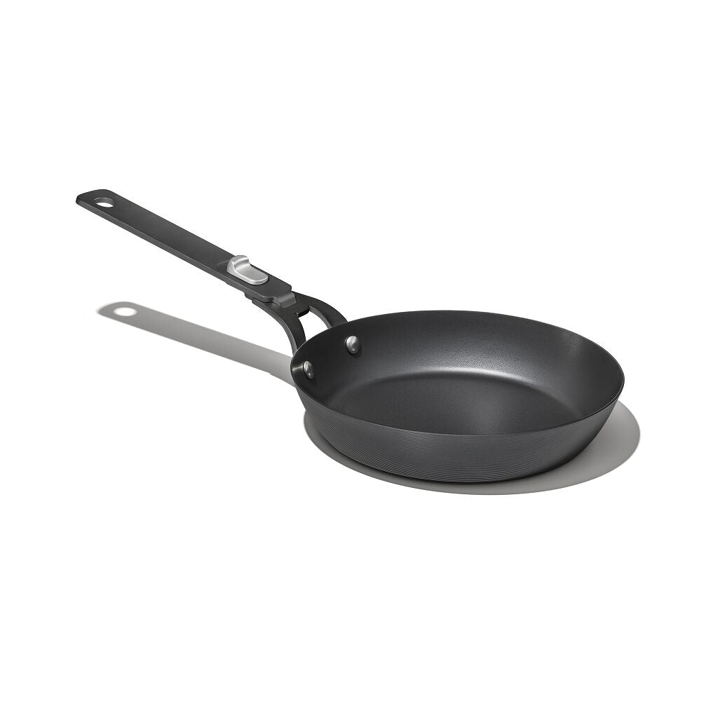 Carbon Steel With Removable Handle 8in Pan F1