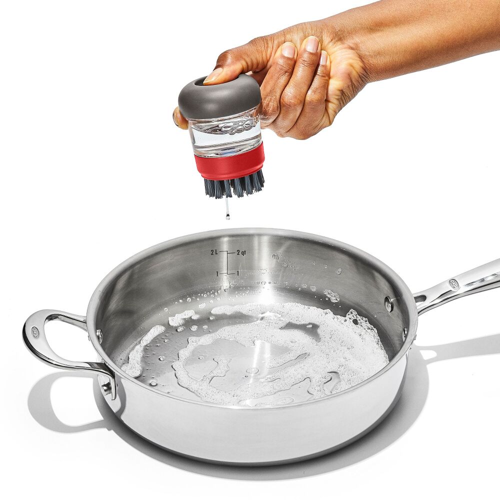 Outdoor Soap Dispensing Dish Brush with Storage Case O1