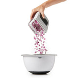 Vegetable Chopper with Easy-Pour Opening S7