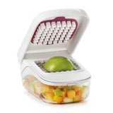 Vegetable Chopper with Easy-Pour Opening S7