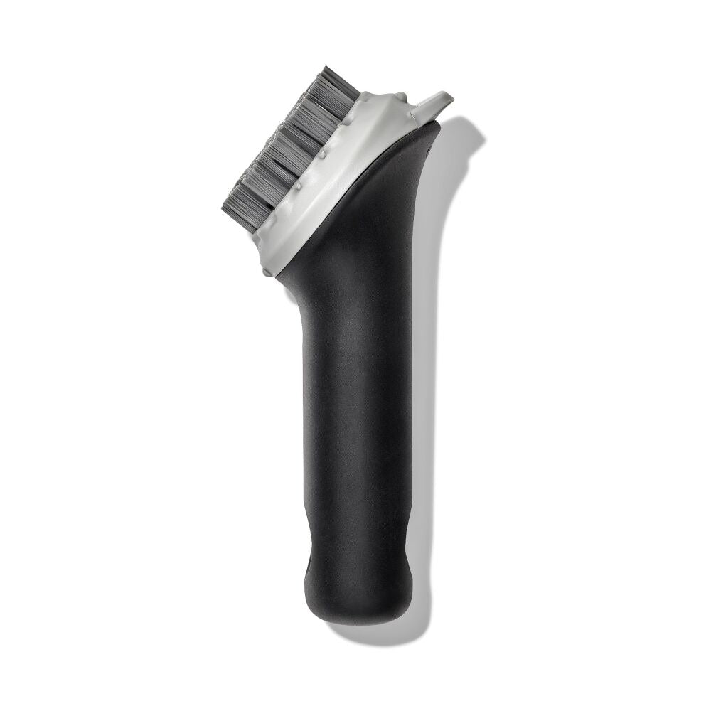 Cast Iron Brush D7