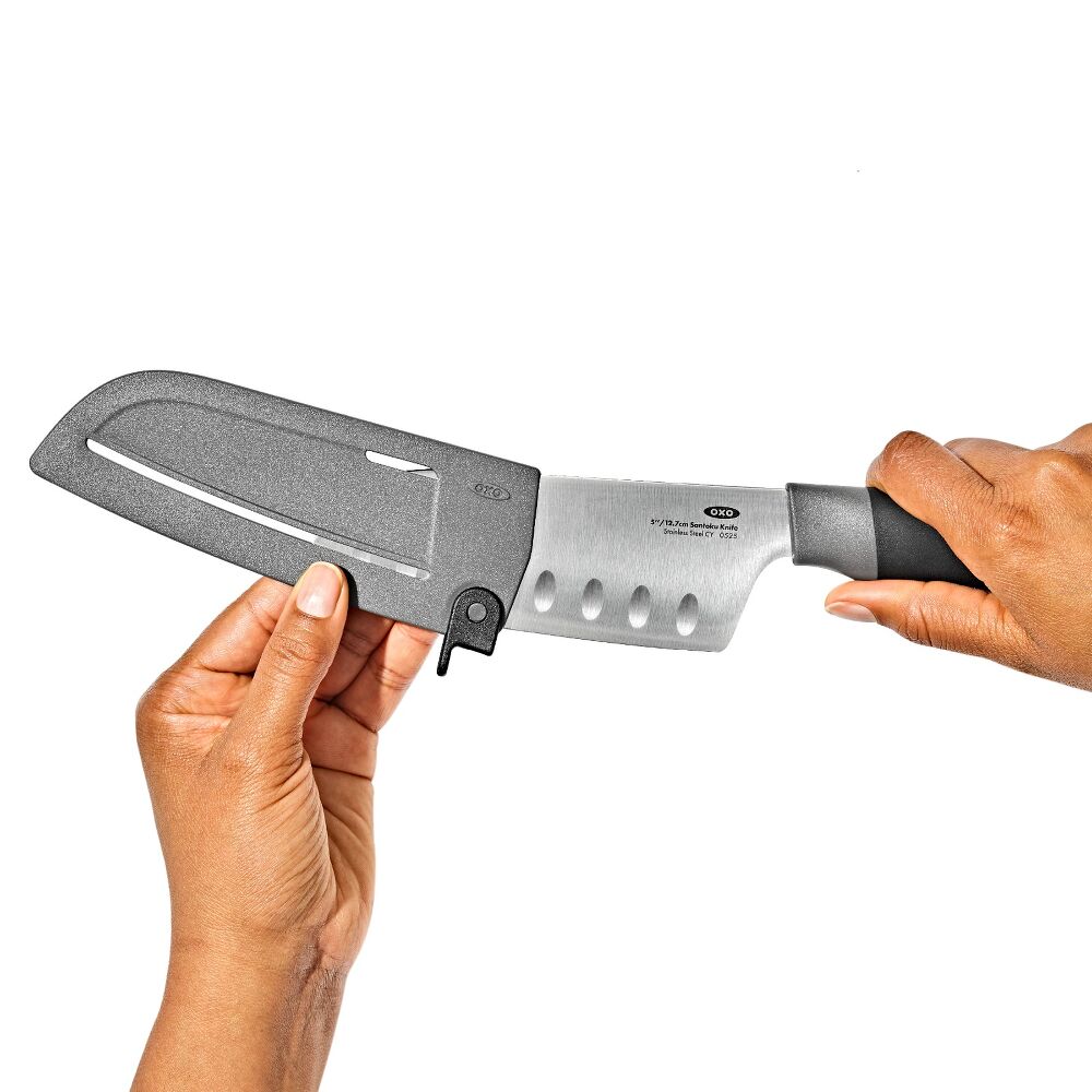 5 in Santoku Knife with Locking Sheath L6