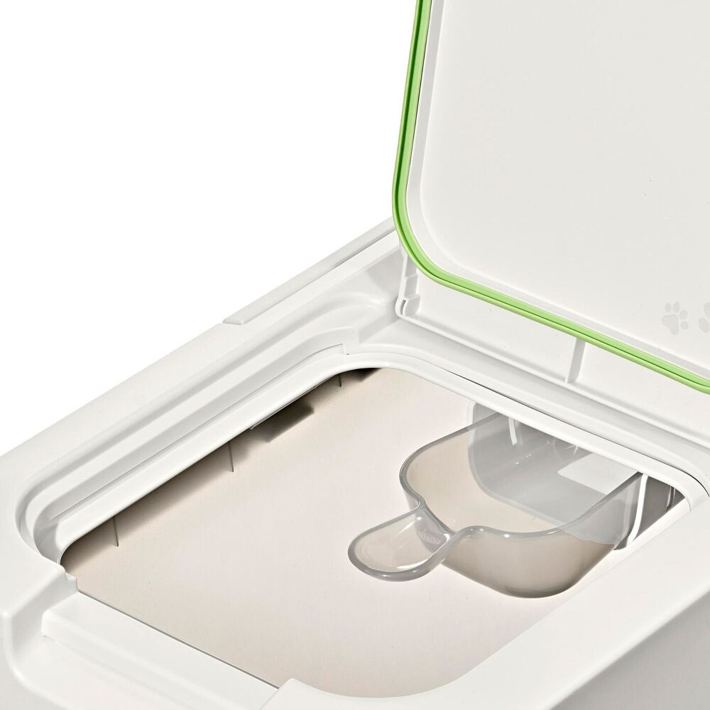 OXO Pet Airtight Food Container with Scoop — Large P1