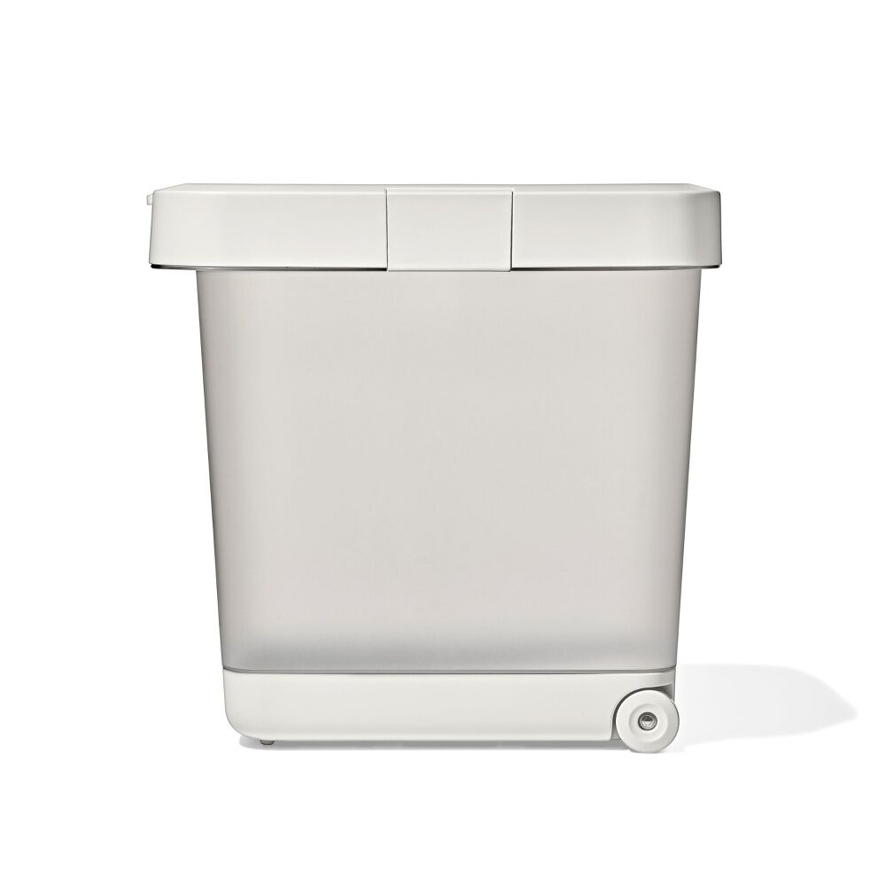 OXO Pet Airtight Food Container with Scoop — Large P1