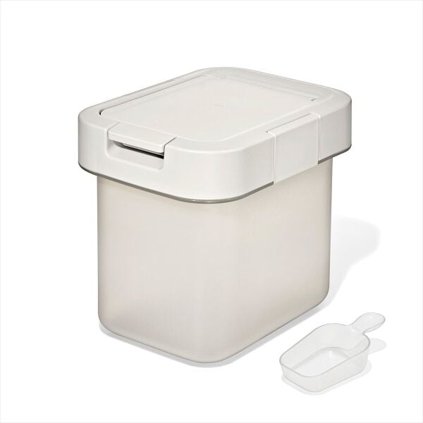 OXO Pet Airtight Food Container with Scoop — Small Y8